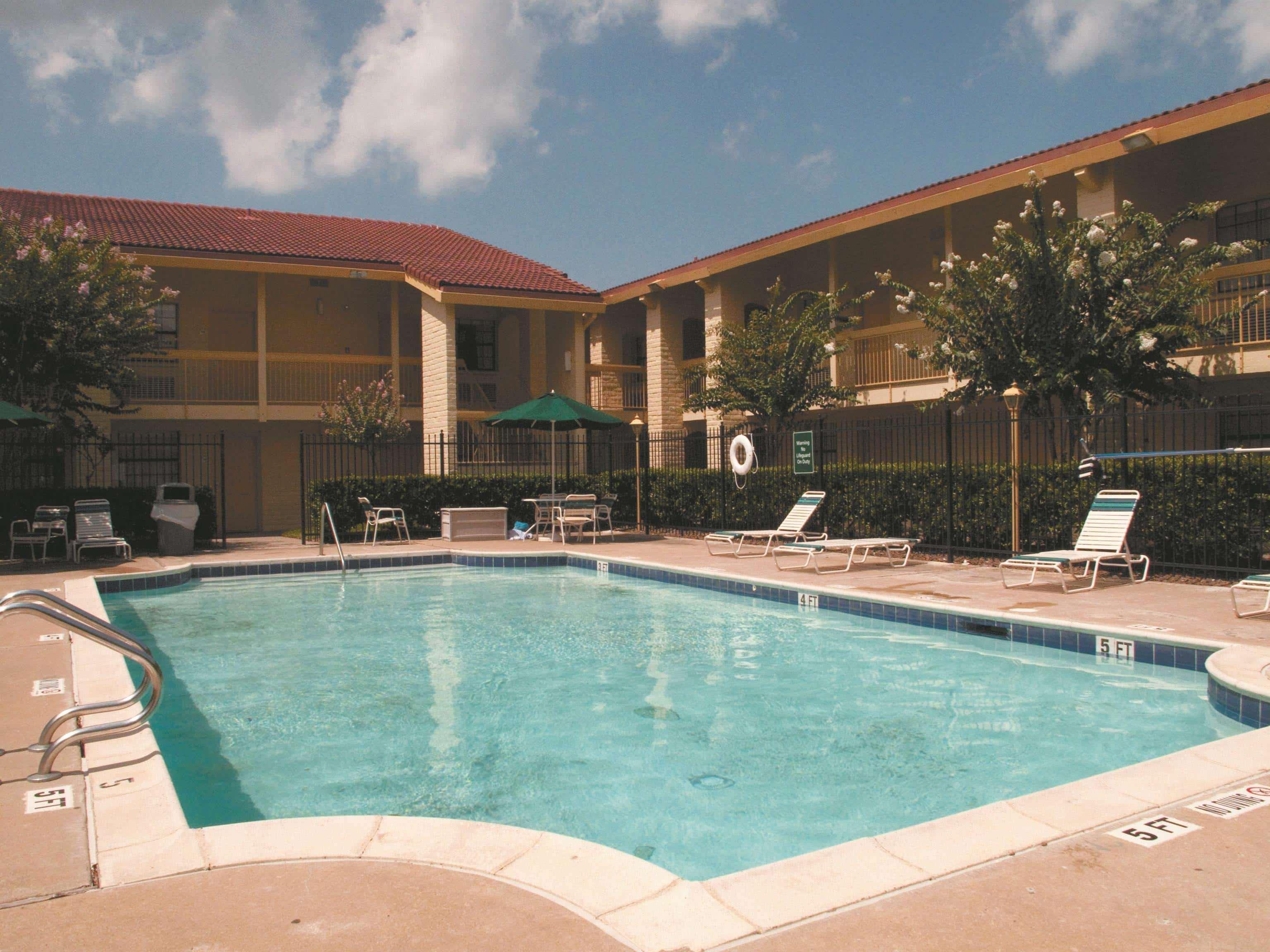 Baymont By Wyndham Houston La Porte Luaran gambar