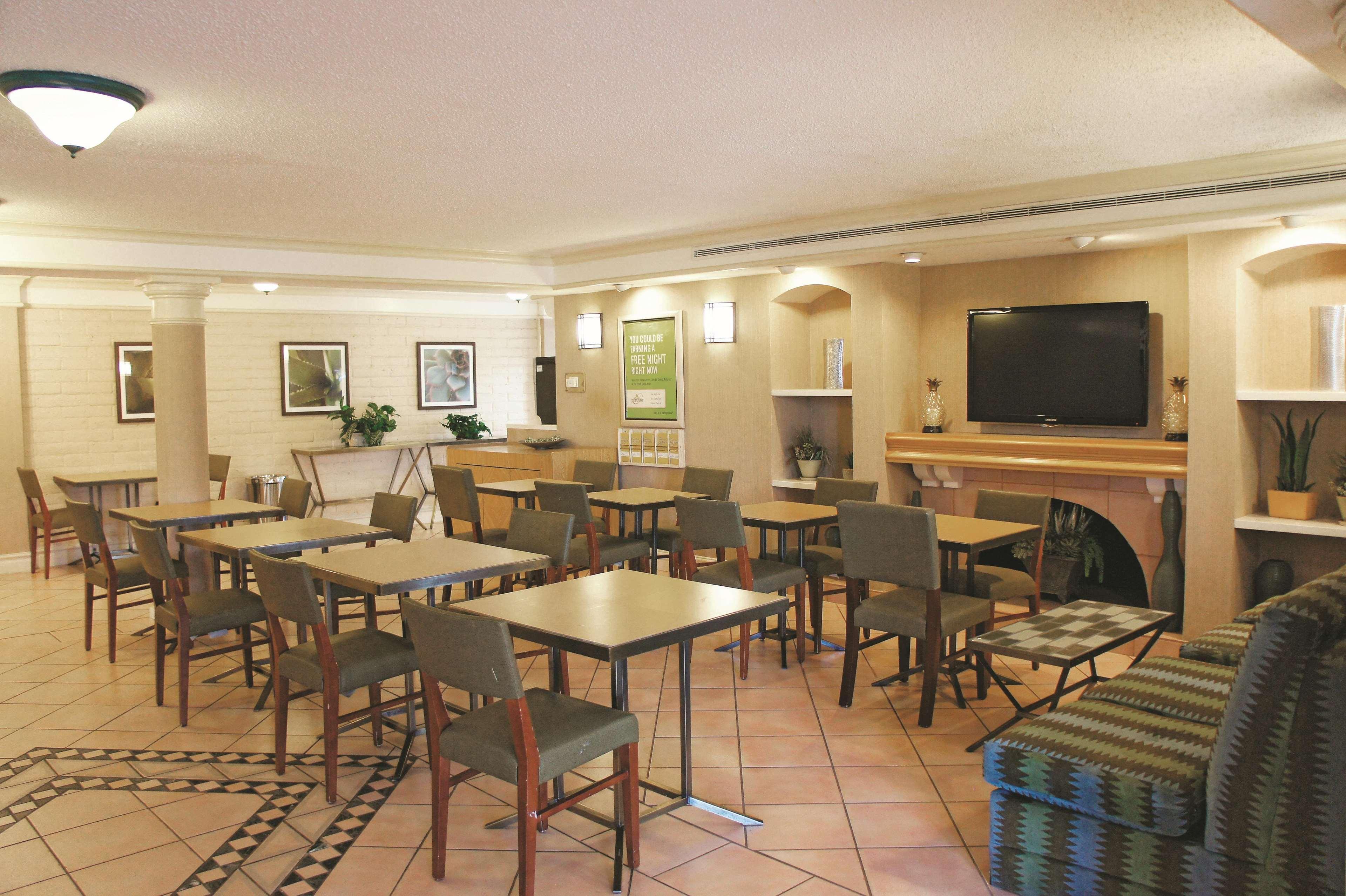 Baymont By Wyndham Houston La Porte Luaran gambar
